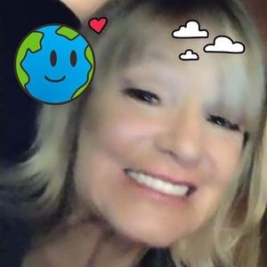 Meet your Posher, Katrina